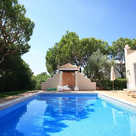 Vila Sleeps 8 Pool Air Con T455974