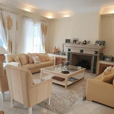 Sleeps 8 Pool Air Con T455974 Villa Quinta do Lago