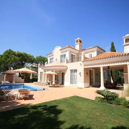 Vila Sleeps 8 Pool Air Con T455974